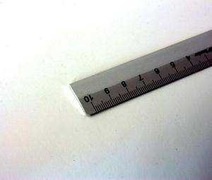 Leniar Linijka szkolna 10cm Metal