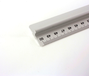 Leniar Linijka z uchwytem 50cm podcięcie Metal