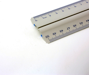 Leniar Linijka 2-skale z uchwytem 50cm metal