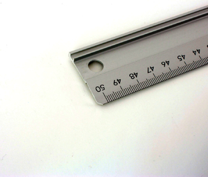 Leniar Linijka do rapidografów 50cm metal