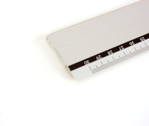 Leniar Linijka do cięcia 30cm grawer seria 410